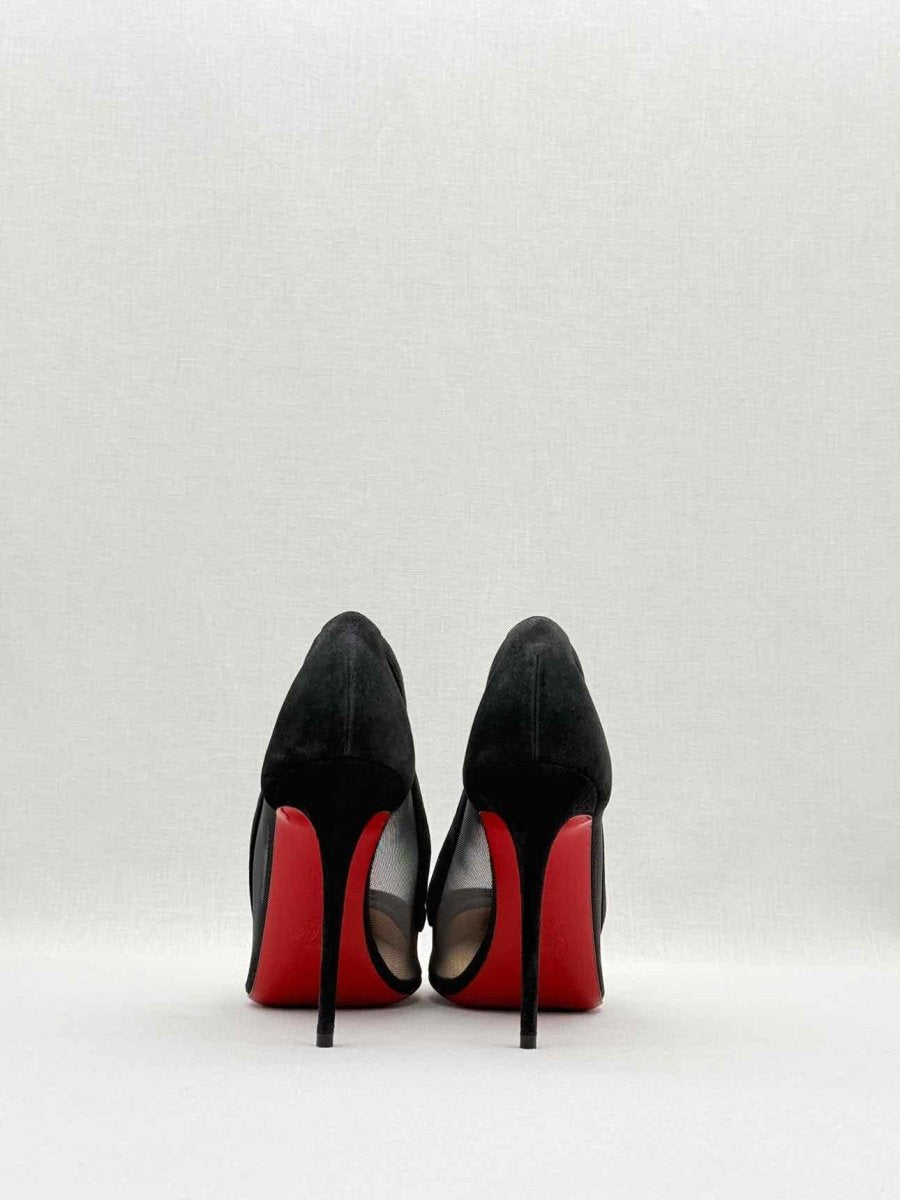 Pre - loved CHRISTIAN LOUBOUTIN Black Size EU 38.5 Pumps at Reems Closet