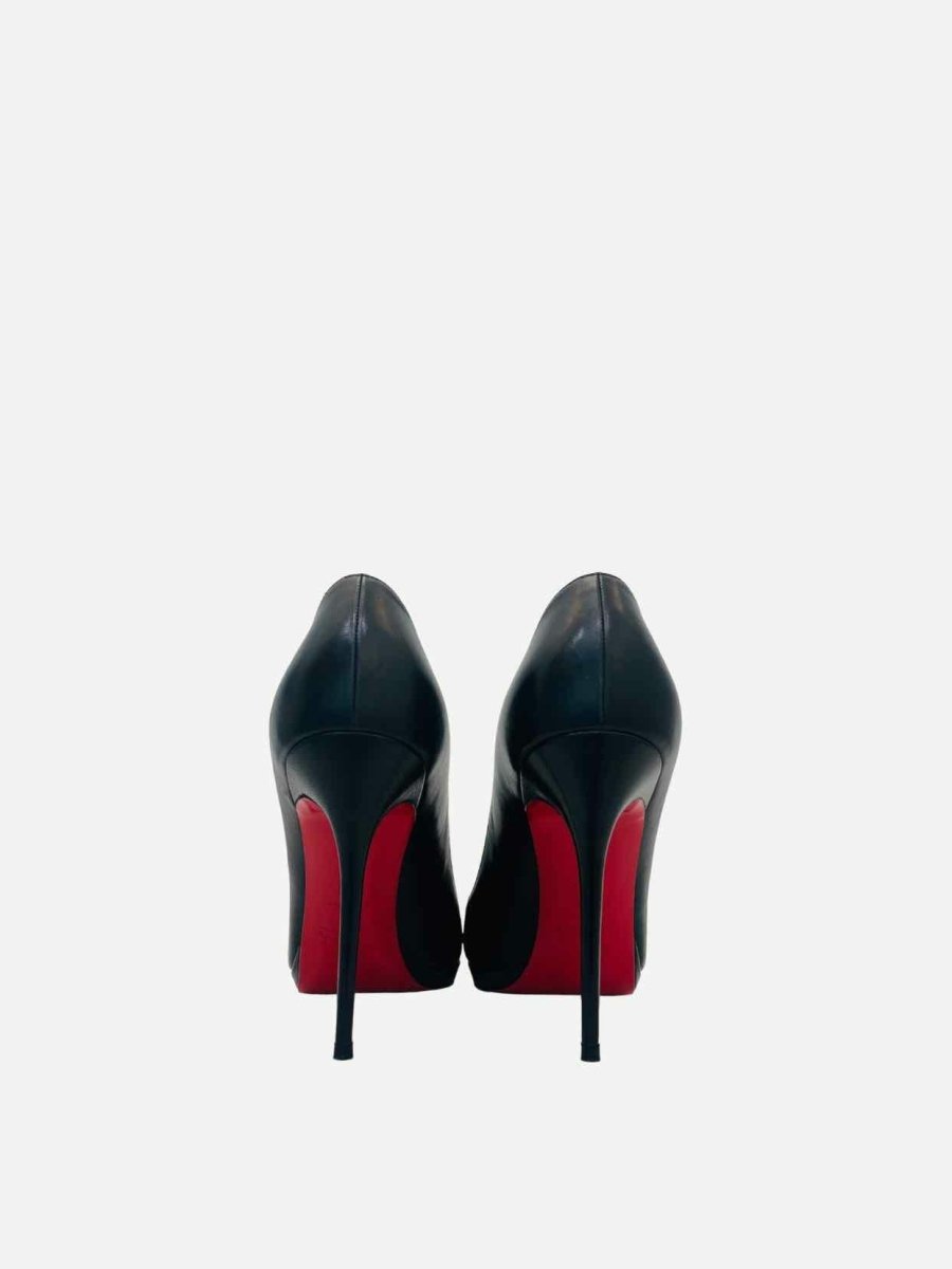 Pre - loved CHRISTIAN LOUBOUTIN Black Size EU 38.5 Pumps at Reems Closet