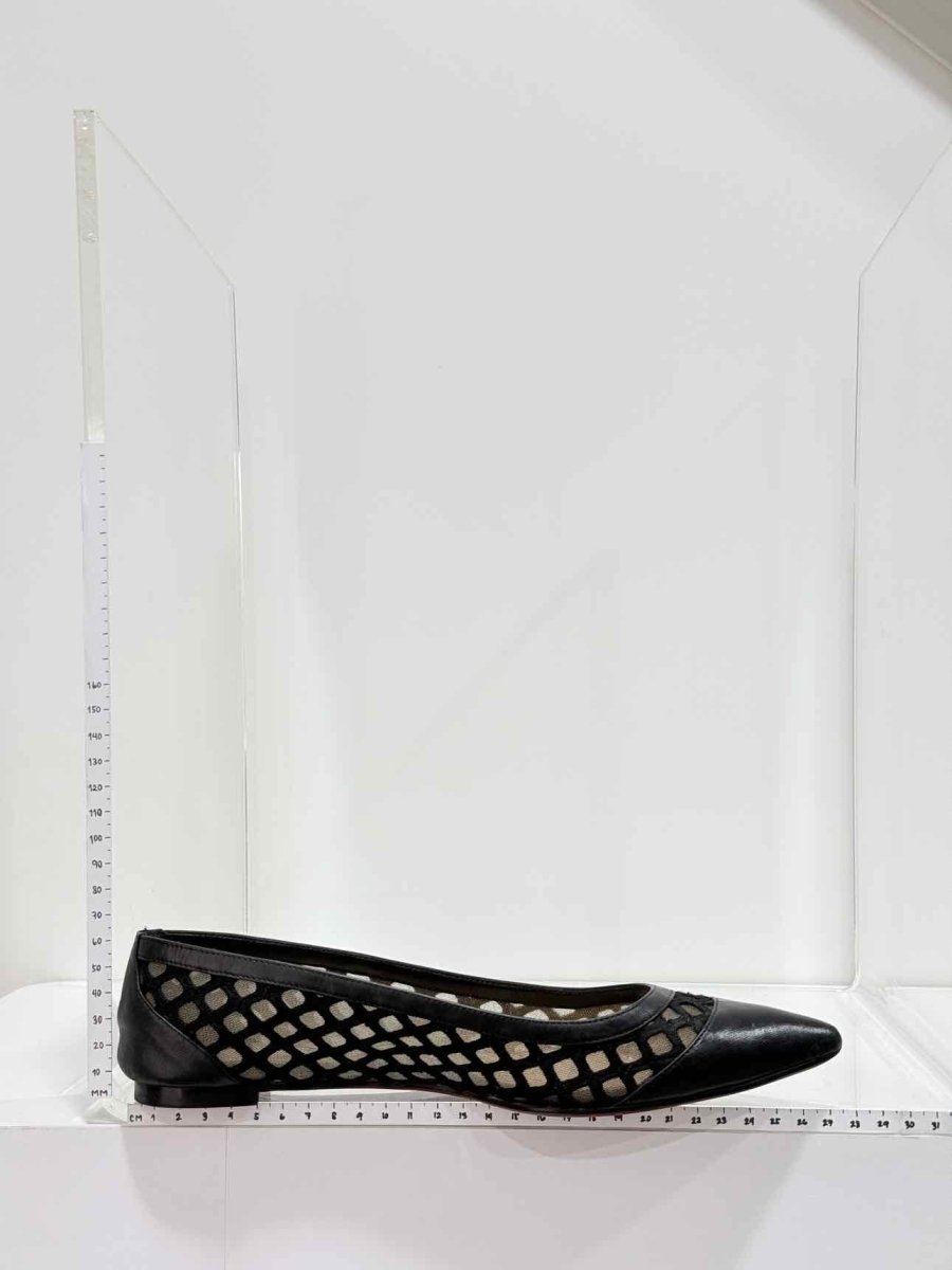 Pre-loved CHRISTIAN LOUBOUTIN Black Size EU 39 Ballet Flats at Reems Closet