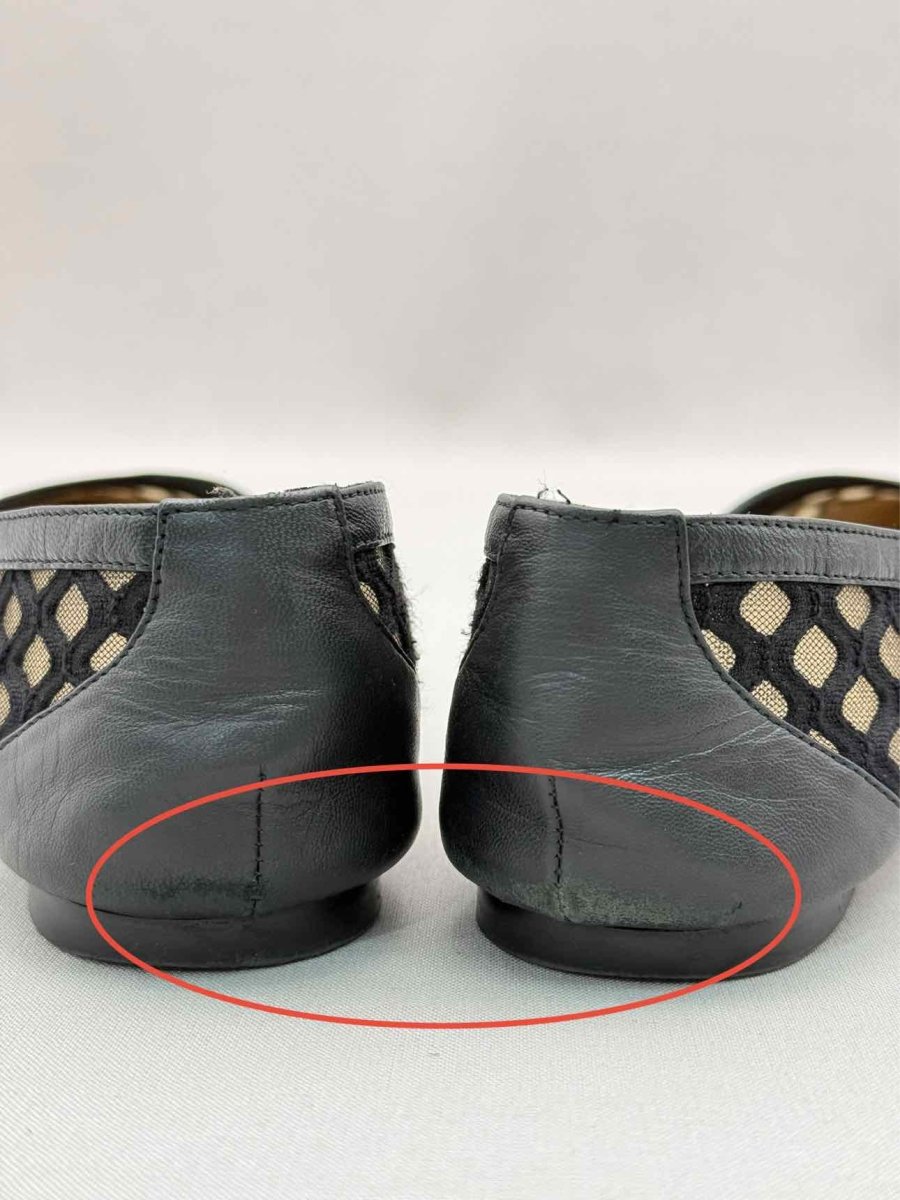 Pre-loved CHRISTIAN LOUBOUTIN Black Size EU 39 Ballet Flats at Reems Closet