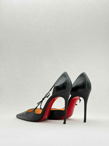 Pre - loved CHRISTIAN LOUBOUTIN Black Size EU 40 Pumps at Reems Closet