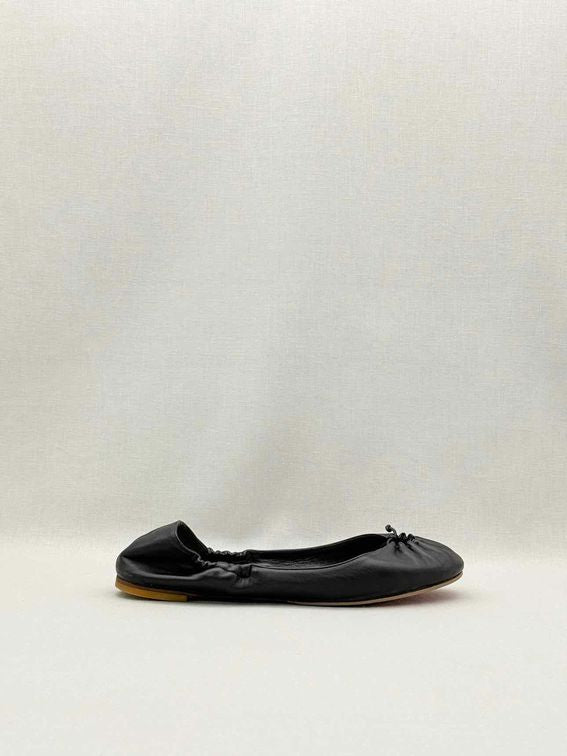 Pre-loved CHRISTIAN LOUBOUTIN Black Size EU 40.5 Ballet Flats at Reems Closet