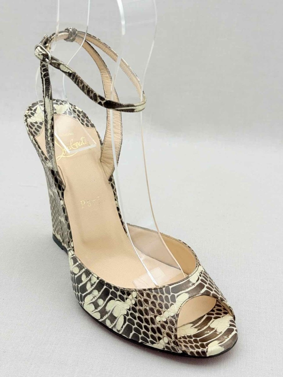 Pre - loved CHRISTIAN LOUBOUTIN Brown & Beige Size EU 39 Slingbacks at Reems Closet