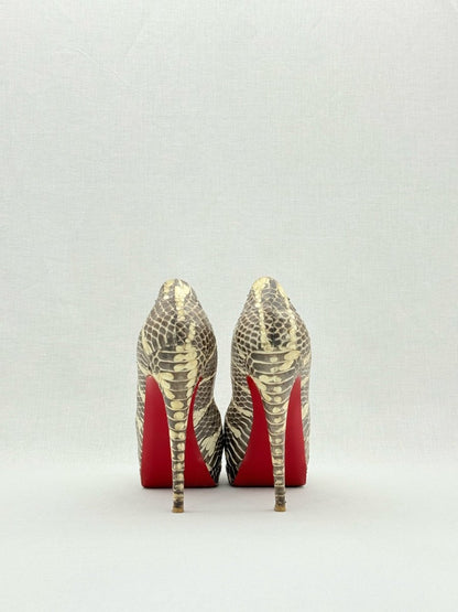 Pre - loved CHRISTIAN LOUBOUTIN Cream & Brown Size EU 39 Pumps at Reems Closet