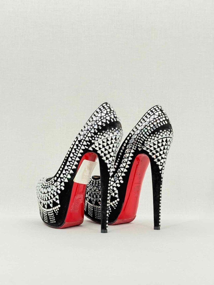 Pre - loved CHRISTIAN LOUBOUTIN Daffodile Black Size EU 35.5 Pumps at Reems Closet