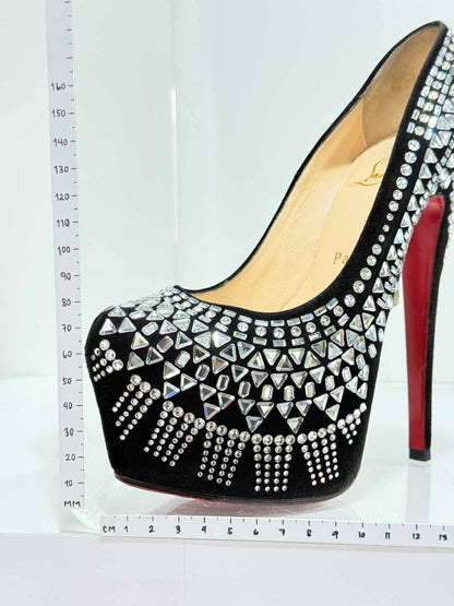 Pre - loved CHRISTIAN LOUBOUTIN Daffodile Black Size EU 35.5 Pumps at Reems Closet