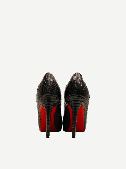 Pre-loved CHRISTIAN LOUBOUTIN Fifi Black Pumps from Reems Closet