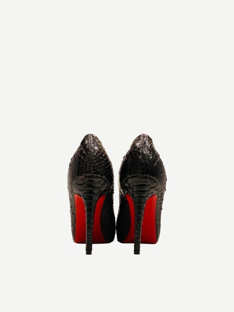 Pre - loved CHRISTIAN LOUBOUTIN Fifi Black Size EU 37.5 Pumps at Reems Closet