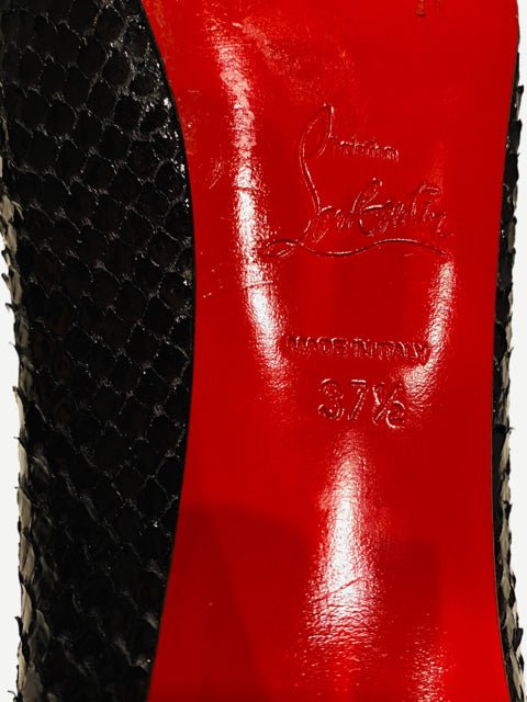 Pre - loved CHRISTIAN LOUBOUTIN Fifi Black Size EU 37.5 Pumps at Reems Closet