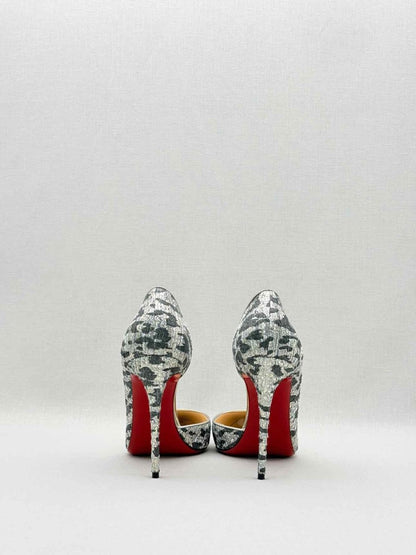 Pre - loved CHRISTIAN LOUBOUTIN Iriza Size EU 39.5 Pumps at Reems Closet