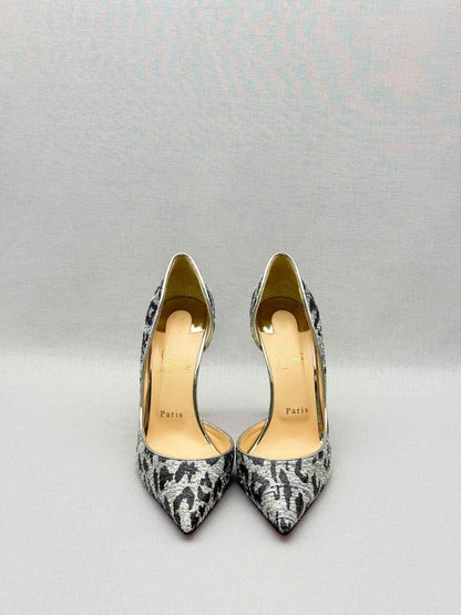 Pre - loved CHRISTIAN LOUBOUTIN Iriza Size EU 39.5 Pumps at Reems Closet