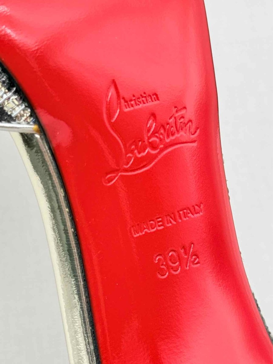 Pre - loved CHRISTIAN LOUBOUTIN Iriza Size EU 39.5 Pumps at Reems Closet