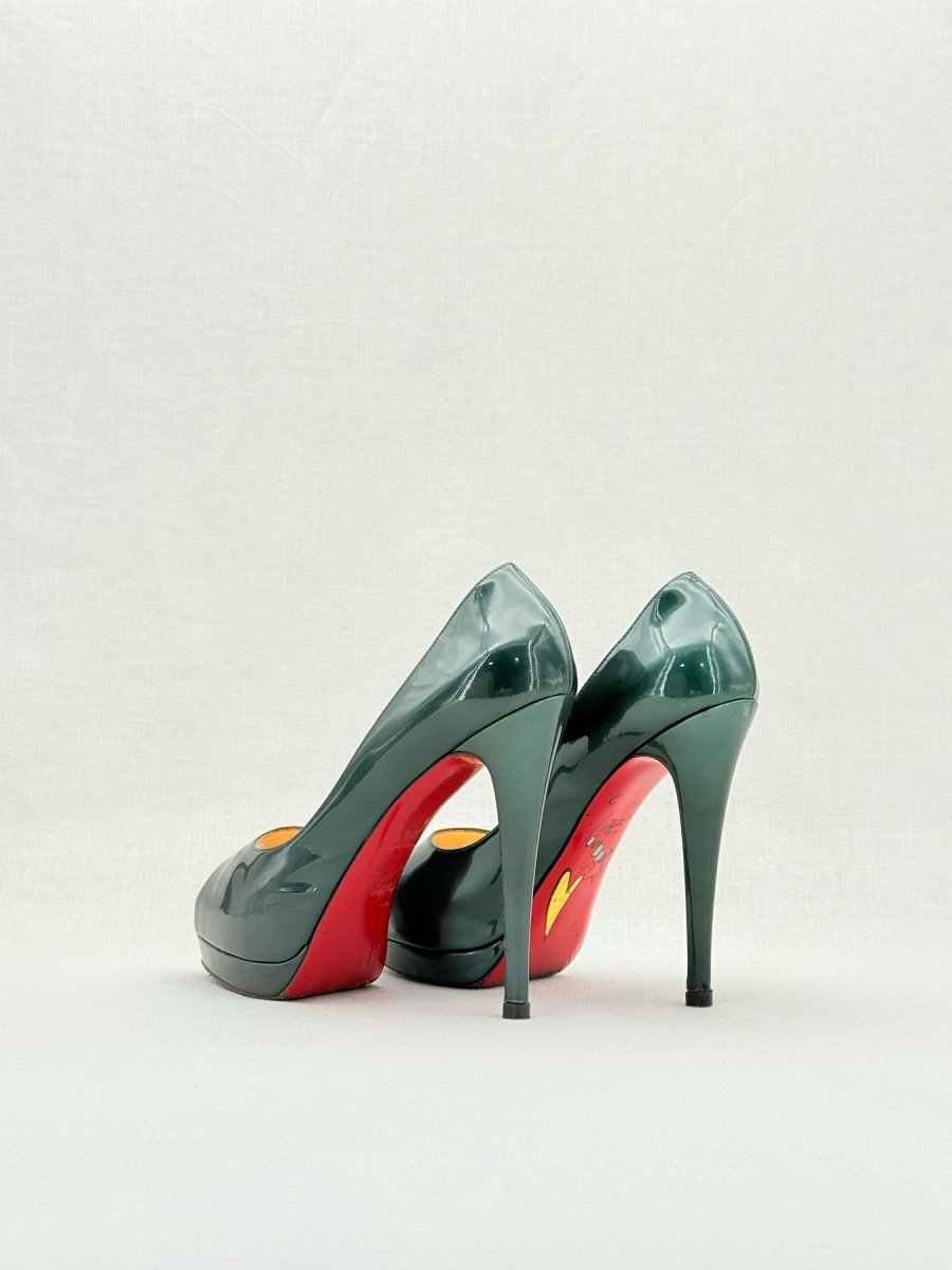 CHRISTIAN LOUBOUTIN Lady Peep Green Size EU 38.5 Pumps - Reems Closet