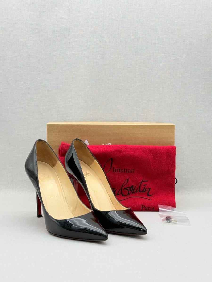 Pre-loved CHRISTIAN LOUBOUTIN Pigalle Black Size EU 38.5 Pumps at Reems Closet