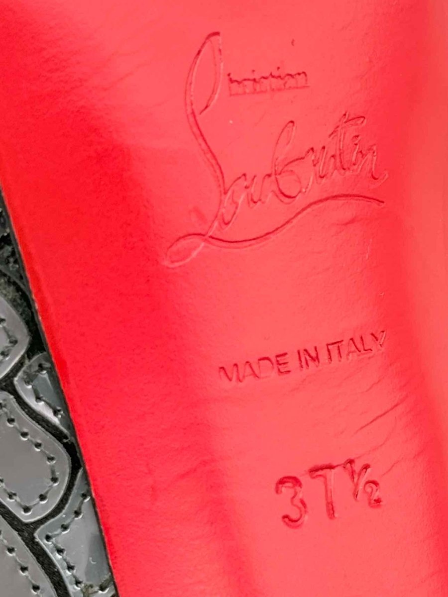 Pre - loved CHRISTIAN LOUBOUTIN Size EU 37.5 Pumps at Reems Closet