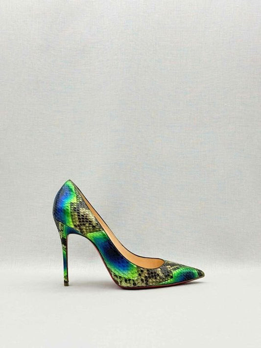 Pre-loved CHRISTIAN LOUBOUTIN Size EU 38.5 Pumps at Reems Closet