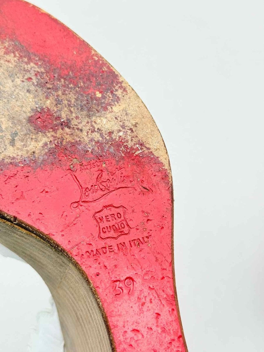 Pre - loved CHRISTIAN LOUBOUTIN White Size EU 39 Wedges at Reems Closet