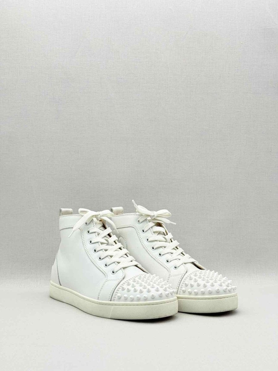 Pre-loved CHRISTIAN LOUBOUTIN White Spiked Size EU 42 Sneakers at Reems Closet
