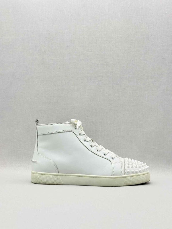 Pre-loved CHRISTIAN LOUBOUTIN White Spiked Size EU 42 Sneakers at Reems Closet