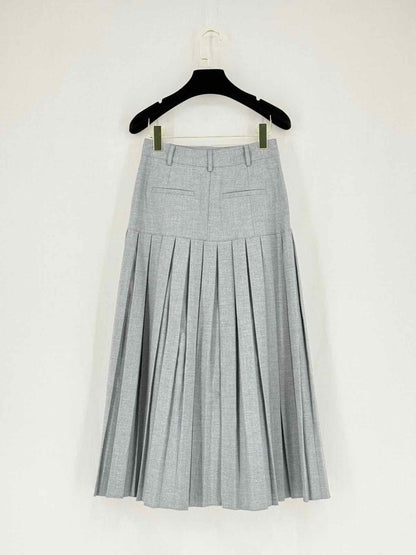 Pre - loved CINQ A SEPT Grey Pleated Size XSmall Outfit Set at Reems Closet