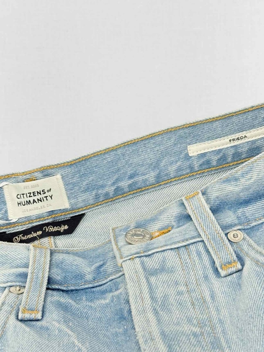 Pre - loved CITIZEN OF HUMANITY Blue Denim Size 26 Shorts at Reems Closet