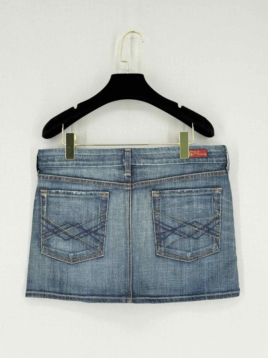 Pre - loved CITIZEN OF HUMANITY Rip design Denim Size 31 Mini Skirt at Reems Closet