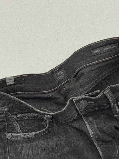 Pre - loved CITIZEN OF HUMANITY Rocket Black Ripped Size 24 Jeans at Reems Closet