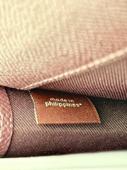 Pre - loved COACH Black Crossbody at Reems Closet