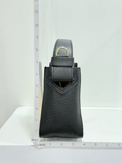 Pre - loved CONTIGO V - Bag Raffia Beige & Black Crossbody at Reems Closet