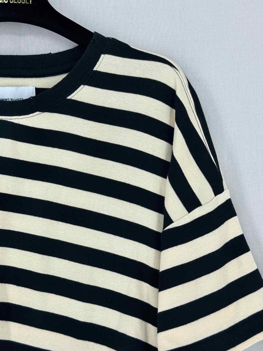 Pre - loved CURRENT ELLIOTT Black & White Striped Size US 2 T-shirt at Reems Closet