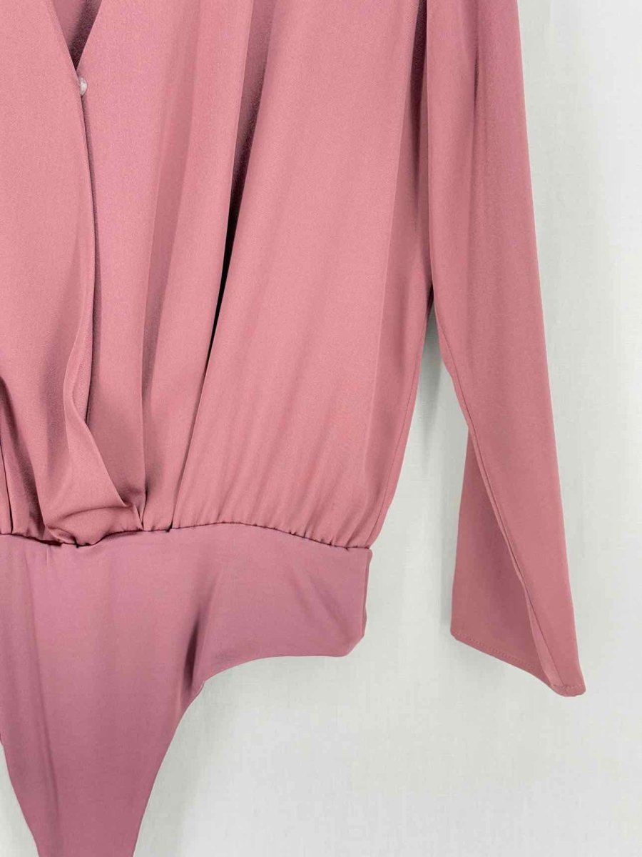 Pre - loved CUSHNIE ET OCHS Old Rose Size US 6 Top & Pants Outfit at Reems Closet