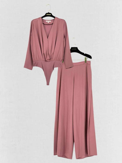 Pre - loved CUSHNIE ET OCHS Old Rose Size US 6 Top & Pants Outfit at Reems Closet