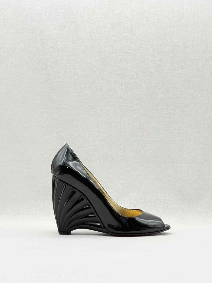 Pre - loved D & G Black Size EU 40 Wedges at Reems Closet