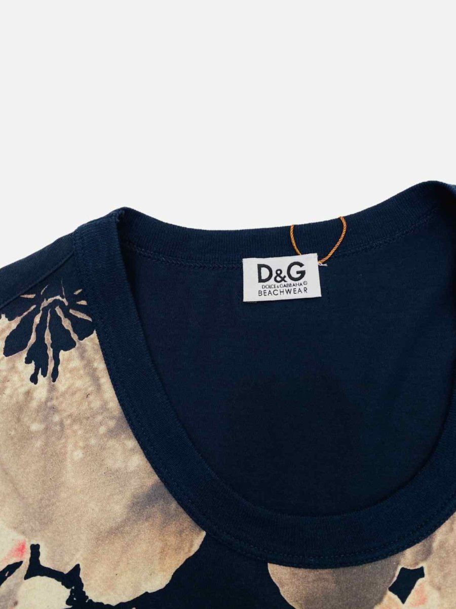 Pre - loved D & G Black w/ Beige Print T-shirt at Reems Closet