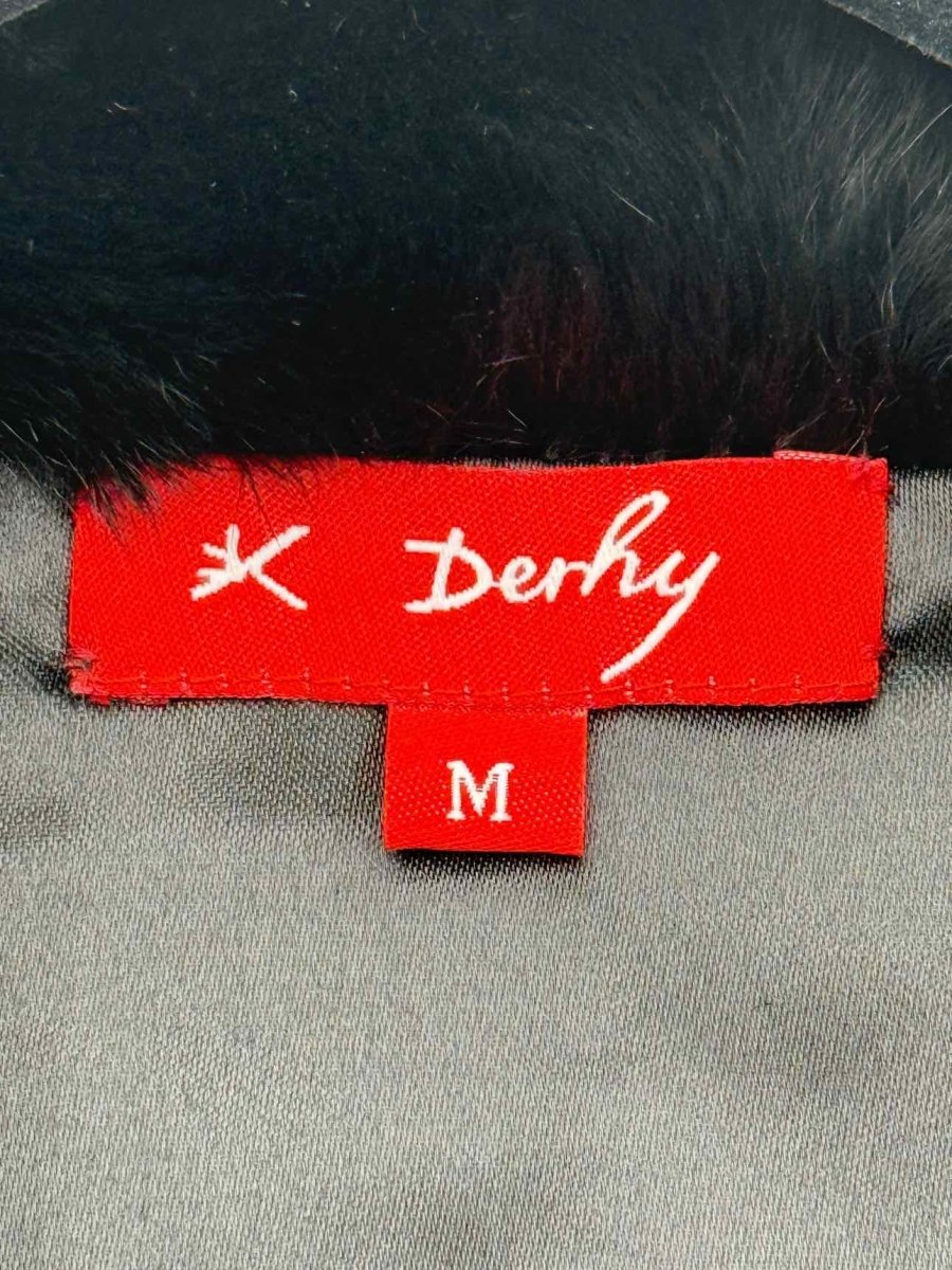 Pre - loved DERBY Black Size Medium Gilet at Reems Closet