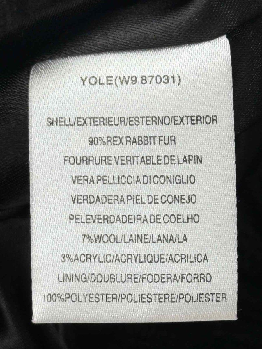 Pre - loved DERBY Black Size Medium Gilet at Reems Closet