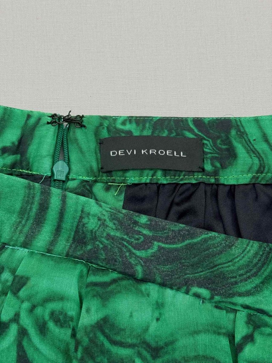 Pre-loved DEVI KROELL Green & Black Size Large Mini Skirt at Reems Closet