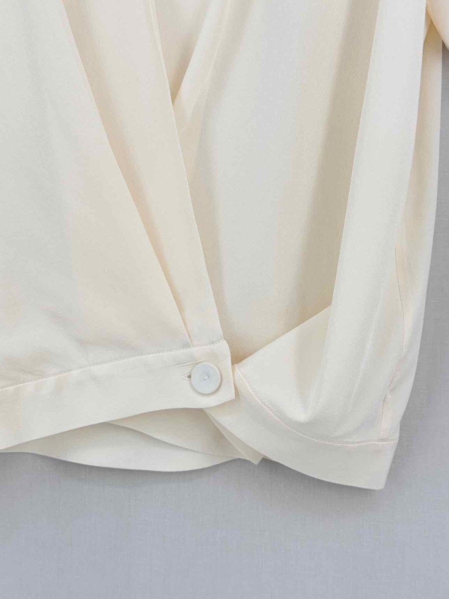Pre - loved DIANE VON FURSTENBERG Cream Size US 0 Blouse at Reems Closet