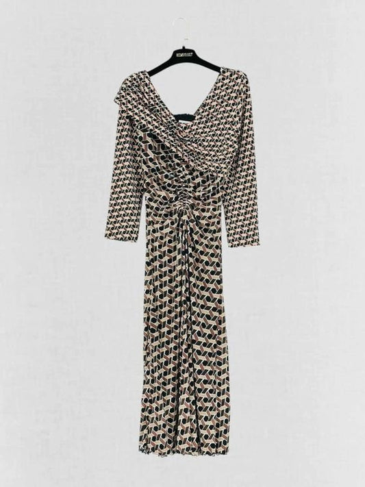 Pre - loved DIANE VON FURSTENBERG Size Large Midi Dress at Reems Closet