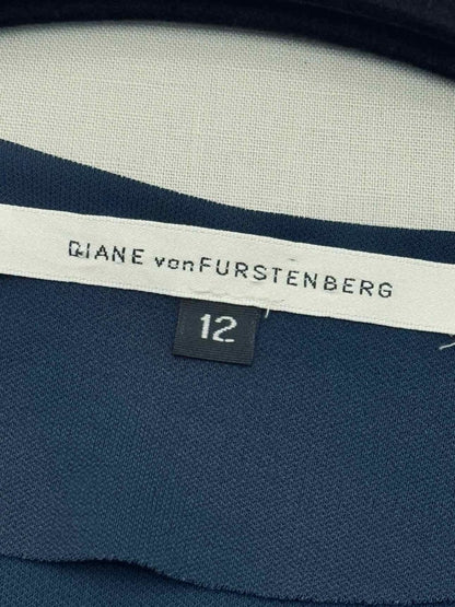 Pre - loved DIANE VON FURSTENBERG Size US 12 Knee Length Dress at Reems Closet