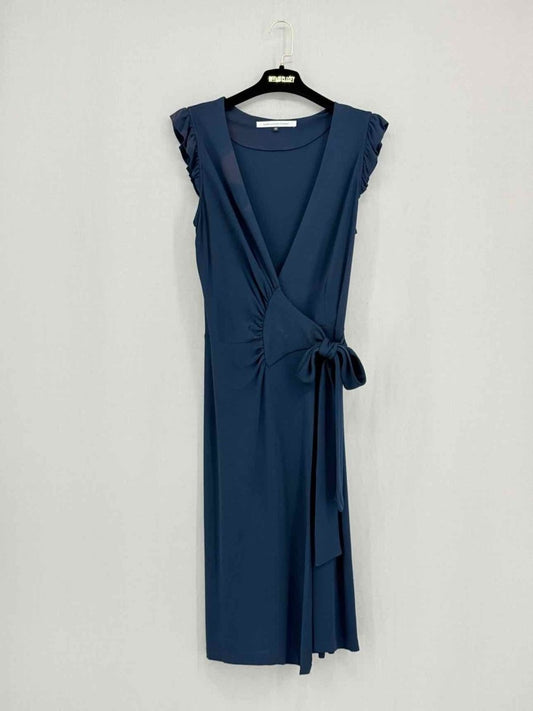 Pre - loved DIANE VON FURSTENBERG Size US 12 Knee Length Dress at Reems Closet