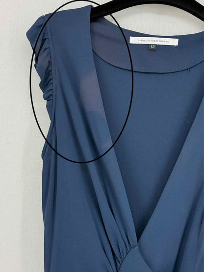 Pre - loved DIANE VON FURSTENBERG Size US 12 Knee Length Dress at Reems Closet