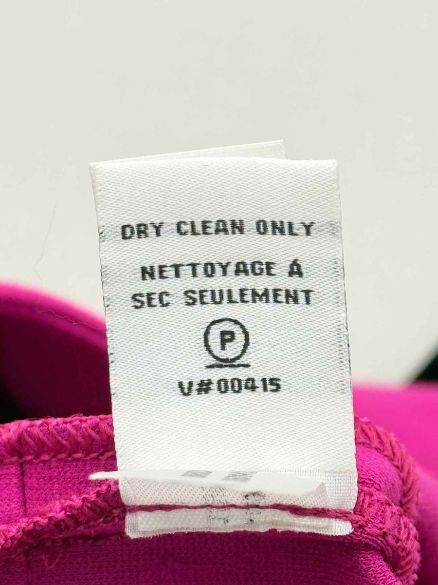 Pre - loved DIANE VON FURSTENBERG Size US 14 Knee Length Dress at Reems Closet