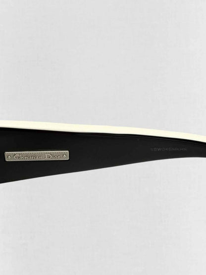 Pre-loved DIOR Black Sunglasses at Reems Closet