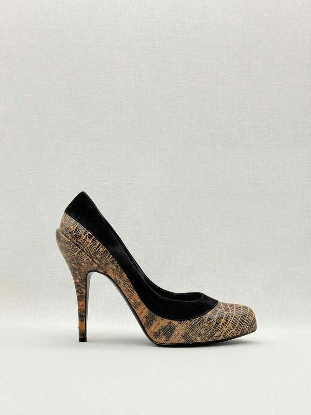Pre - loved DIOR Brown Lizard Embossed Size EU 39.5 Pumps at Reems Closet