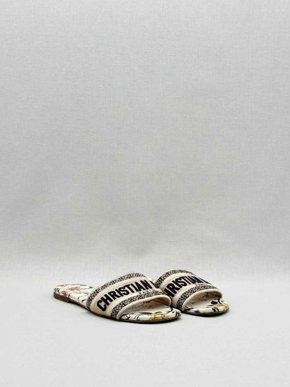 Pre - loved DIOR Dway Beige Multicolor Size EU 35.5 Flats at Reems Closet