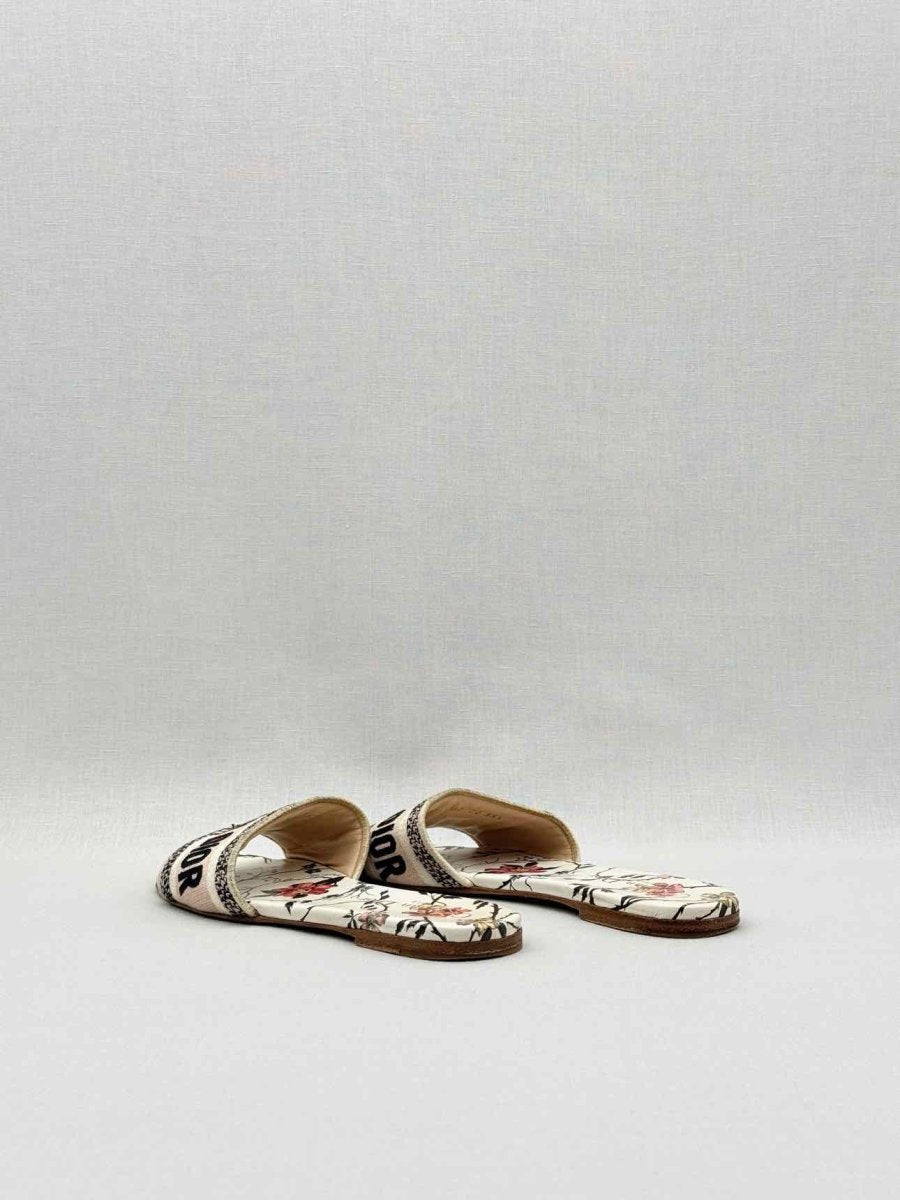 Pre - loved DIOR Dway Beige Multicolor Size EU 35.5 Flats at Reems Closet