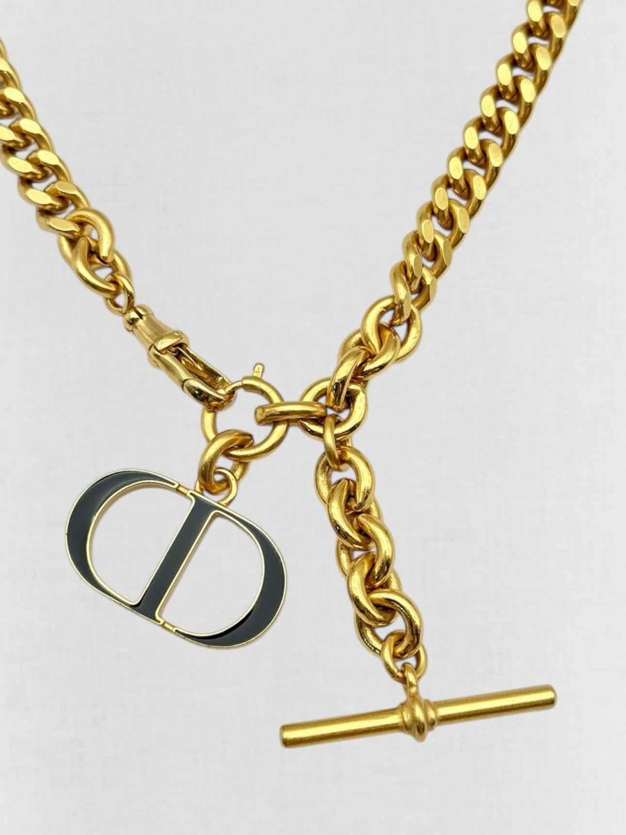 Pre - loved DIOR Fashion Necklace at Reems Closet