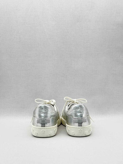 Pre-loved DIOR Low Top Metallic Silver Size EU 41 Sneakers at Reems Closet