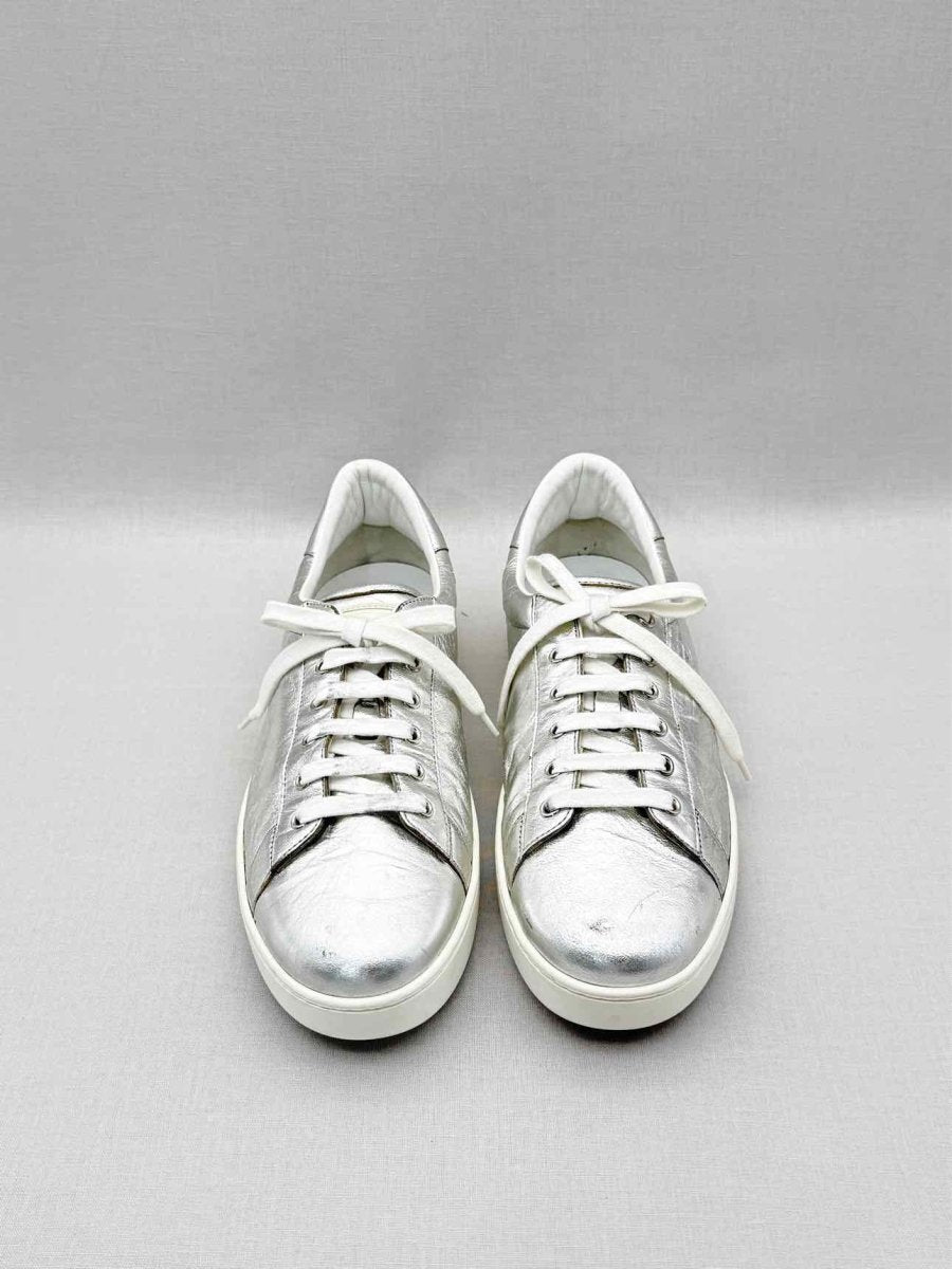 Pre-loved DIOR Low Top Metallic Silver Size EU 41 Sneakers at Reems Closet